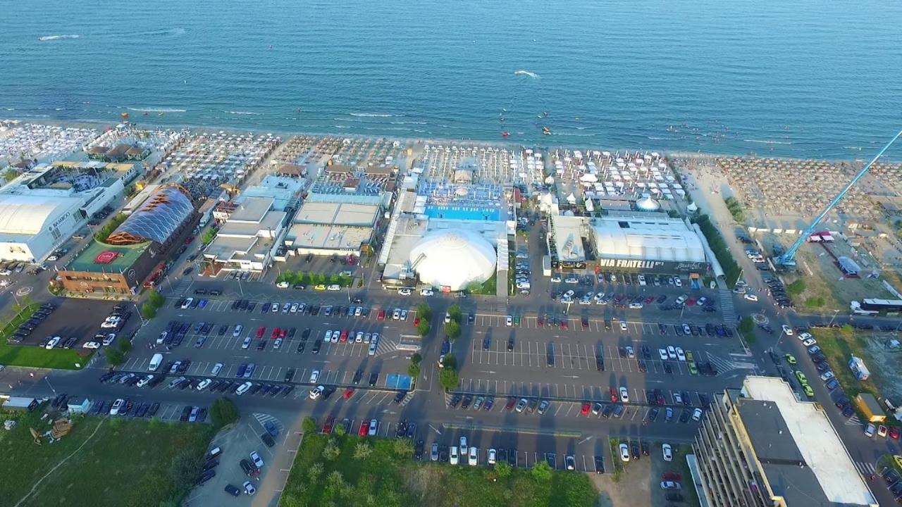 Aqua Vista Fratelli - Vedere Top La Mare Si Lac - Summerland Mamaia Exterior foto